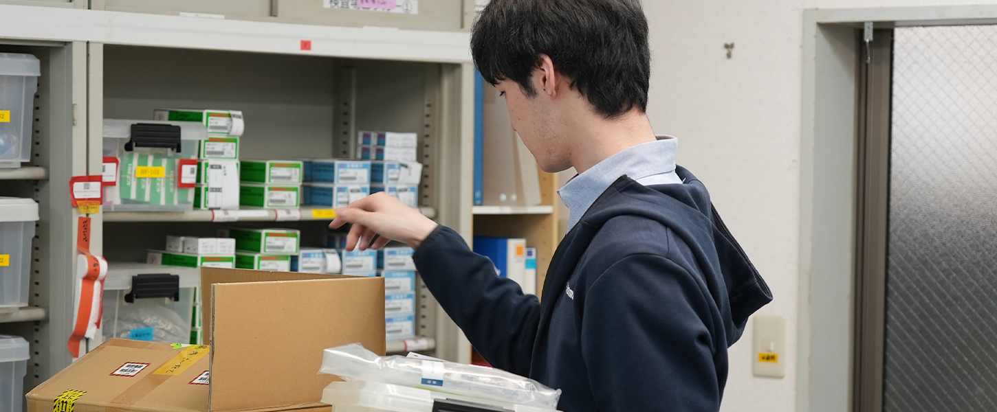 先輩方は気さくで、「気軽に聞いてね」と声をかけてくれるので、分からないことも相談しやすいです
